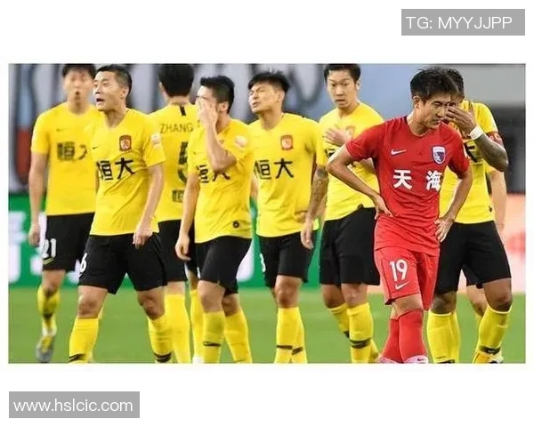 上海排球队配合引发热议球迷对战术与默契的分歧讨论