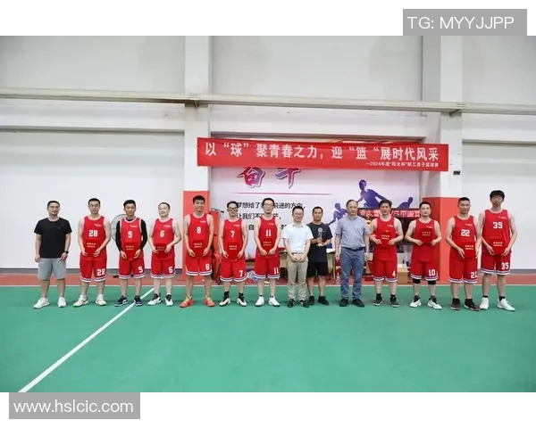 南京篮球队团队协作的力量与魅力探索篮球精神的传承与发展 南京篮球队团队协作的力量与魅力探索篮球精神的传承与发展